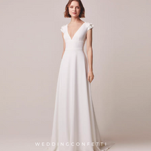 Load image into Gallery viewer, The Sequoia Wedding Bridal Sleeveless Gown