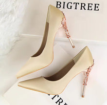 Load image into Gallery viewer, The Lefella Heels (Available in 11 Colours)