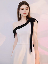 Load image into Gallery viewer, The Evalynn White Short Dress