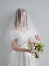 Load image into Gallery viewer, The Perlina Wedding Bridal Off Shoulder Gown