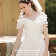 Load image into Gallery viewer, The Ragnhild Wedding Bridal Off Shoulder Bow Gown