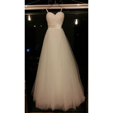 Load image into Gallery viewer, The Levene Grey/White/Red/Champagne/Black Tube Long Evening Dress - WeddingConfetti