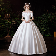 Load image into Gallery viewer, The Lercinda Wedding Bridal Short Sleeve Gown