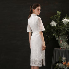 Load image into Gallery viewer, The Valent Wedding Bridal Cheongsam Gown