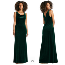 Load image into Gallery viewer, The Lechelle Bridesmaid Velvet Collection (Customisable)