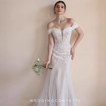 Load image into Gallery viewer, The Farryn Wedding Bridal Off Shoulder Gown
