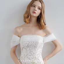 Load image into Gallery viewer, The Canary Wedding Bridal Off Shoulder Lace Tulle Gown