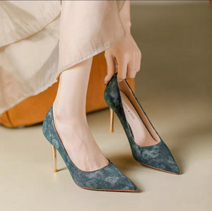 The Royal Oriental Floral Heels (Available in 2 colours)