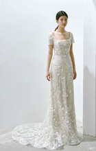 Load image into Gallery viewer, The Francesca Wedding Bridal Short Sleeves Gown