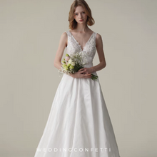 Load image into Gallery viewer, The Sapphire Wedding Bridal Sleeveless Gown