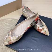 Load image into Gallery viewer, The Chinoise Flats (Available in 5 Colours)