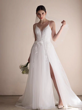 Load image into Gallery viewer, The Rocalle Wedding Bridal Sleeveless Gown - WeddingConfetti