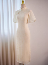 Load image into Gallery viewer, The Celtrine Wedding Bridal Flare Sleeves Cheongsam Gown
