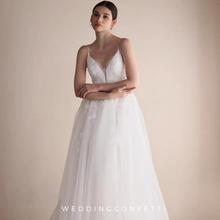 Load image into Gallery viewer, The Rocalle Wedding Bridal Sleeveless Gown - WeddingConfetti