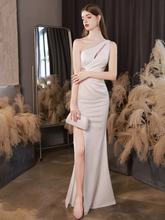Load image into Gallery viewer, The Ixoria White Toga Evening Cut Out Mermaid Dress