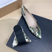 Load image into Gallery viewer, The Chinoise Flats (Available in 5 Colours)