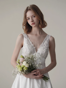 The Sapphire Wedding Bridal Sleeveless Gown