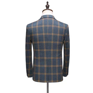 Vauseton Groom Men's Checkered Suit Jacket, Vest and Pants (3 Piece) - WeddingConfetti