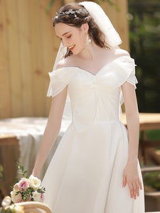 The Ragnhild Wedding Bridal Off Shoulder Bow Gown