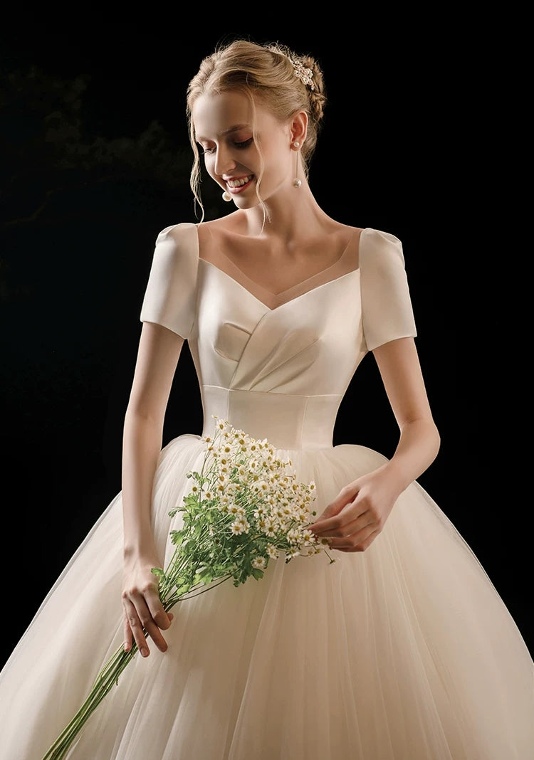 Short wedding gowns with sleeves Clearance
