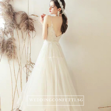 Load image into Gallery viewer, The Reyale Wedding Bridal Sleeveless Dress - WeddingConfetti