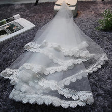 Load image into Gallery viewer, Wedding Bridal Veil - WeddingConfetti