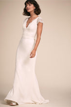Load image into Gallery viewer, The Kansas Wedding Bridal Short Sleeve Gown