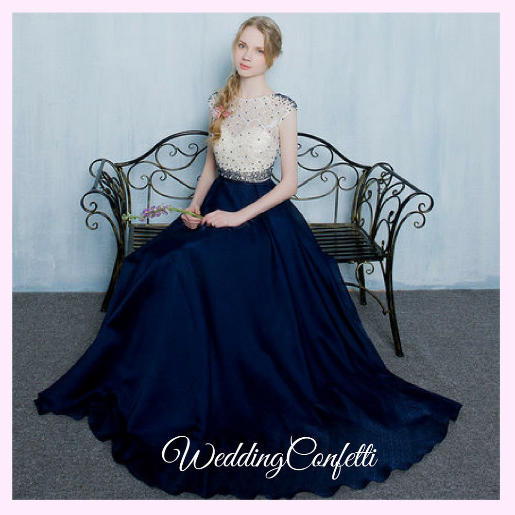Outfit Navy And White Dress The Tabitha White Navy Blue Long Sleeves Gown WeddingConfetti Outfit Navy And White Dress The Tabitha White Navy Blue Long Sleeves Gown WeddingConfetti