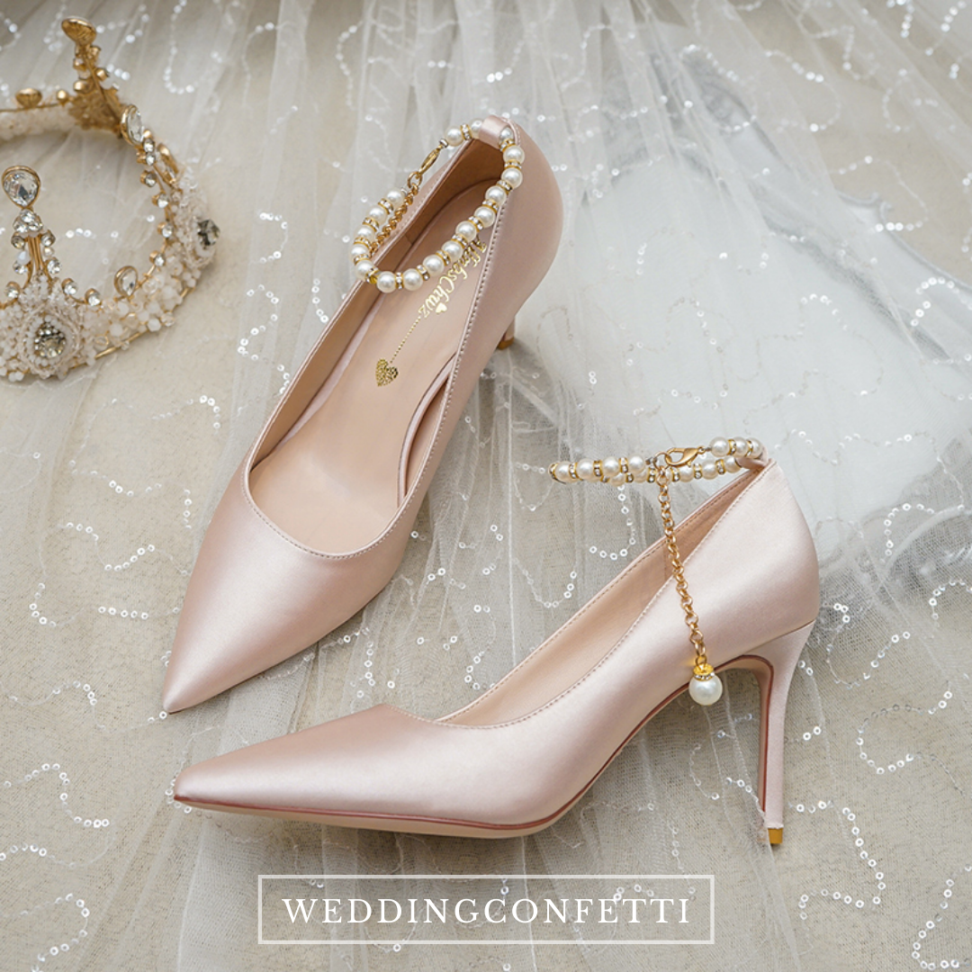 3 in wedding shop heels