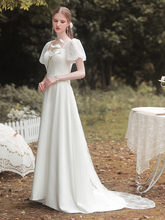 Load image into Gallery viewer, The Violetta Wedding Bridal Puff Sleeves Gown
